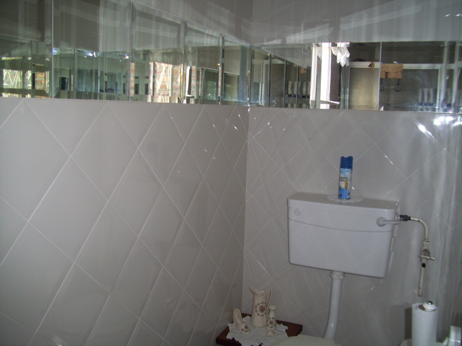 3 Bedroom Property for Sale in Amalinda North Eastern Cape